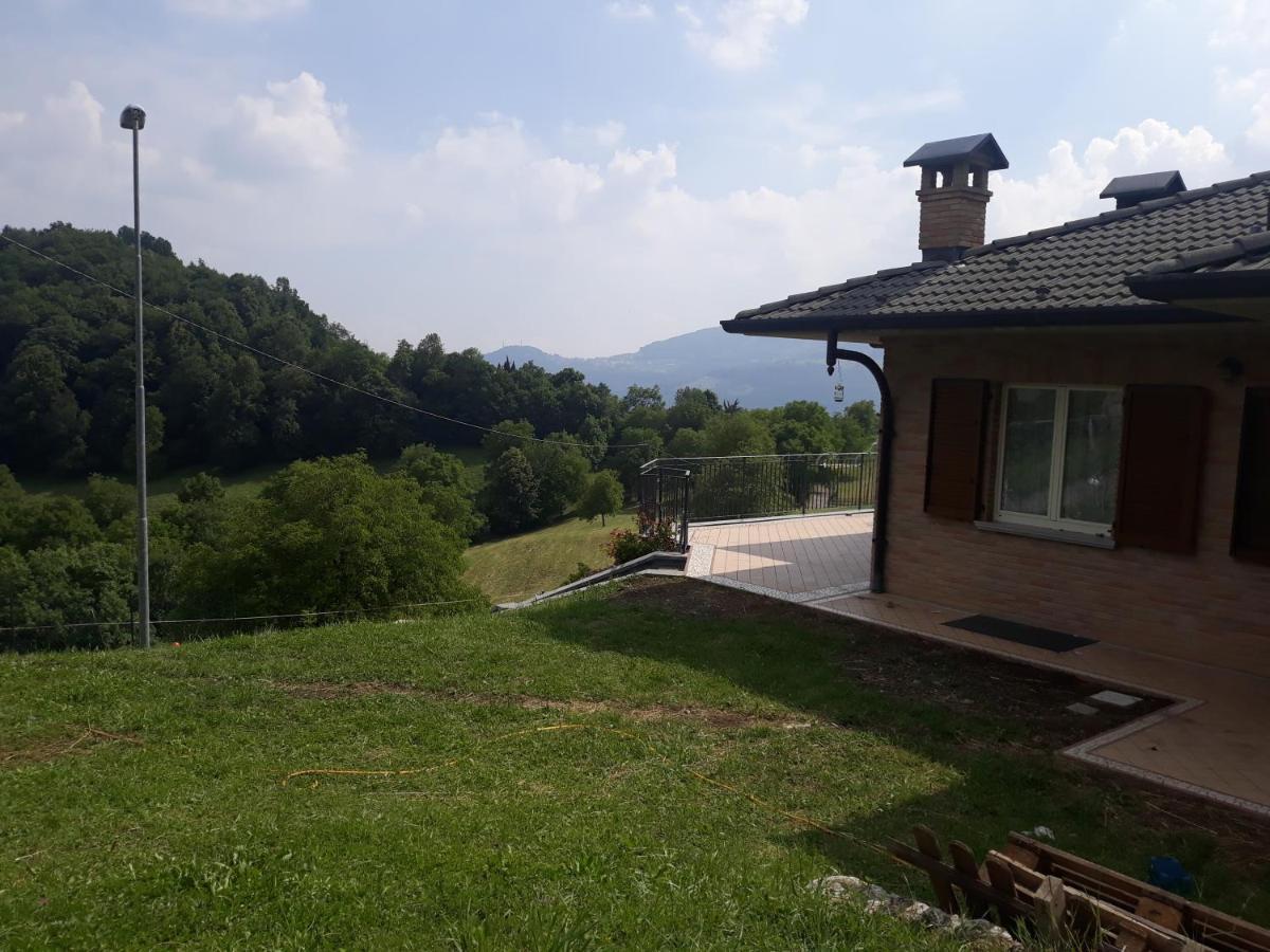 Villa Casa "La Forcella" Brembilla Exterior foto